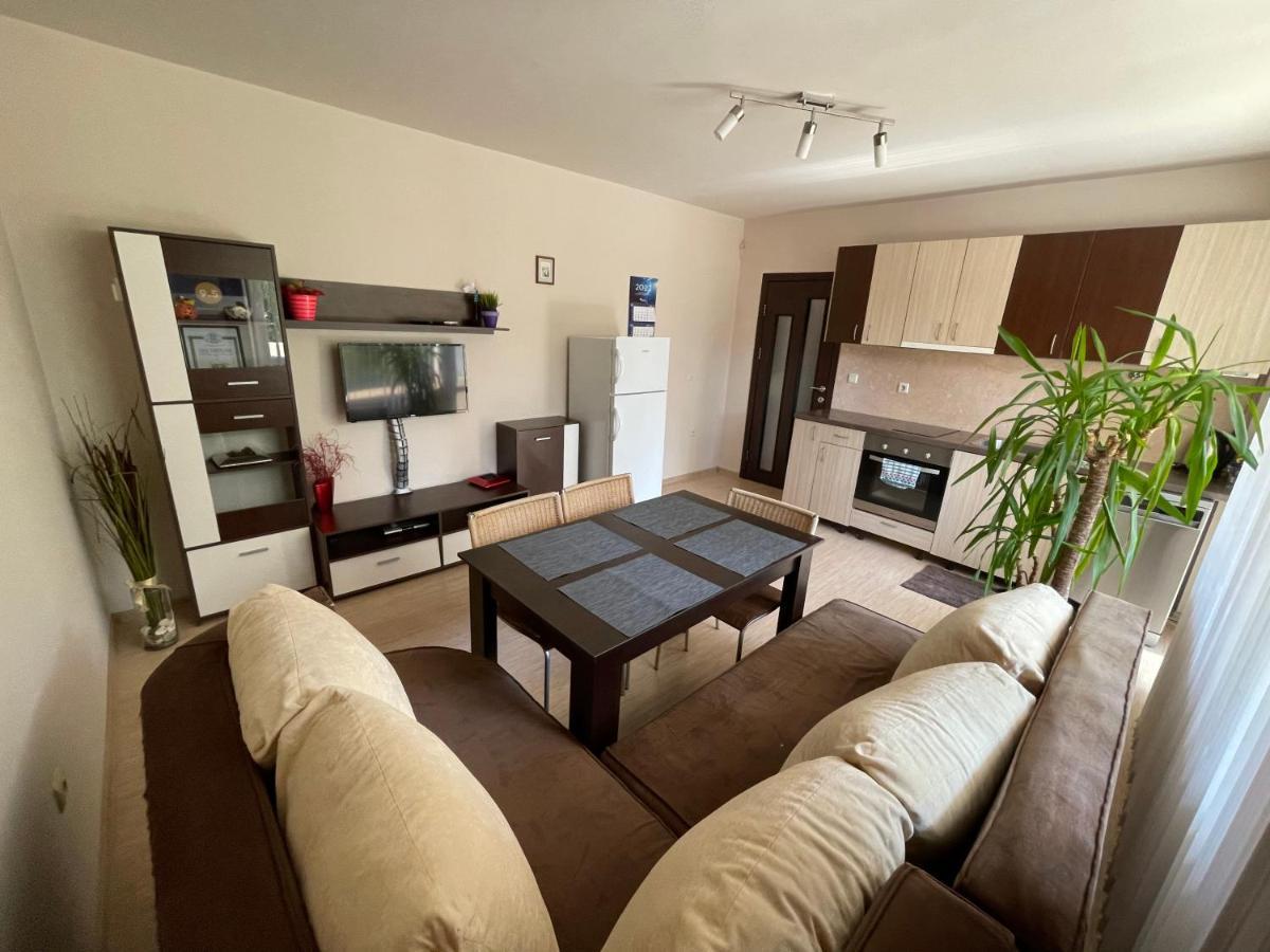 Apartment George Burgas City Exterior foto