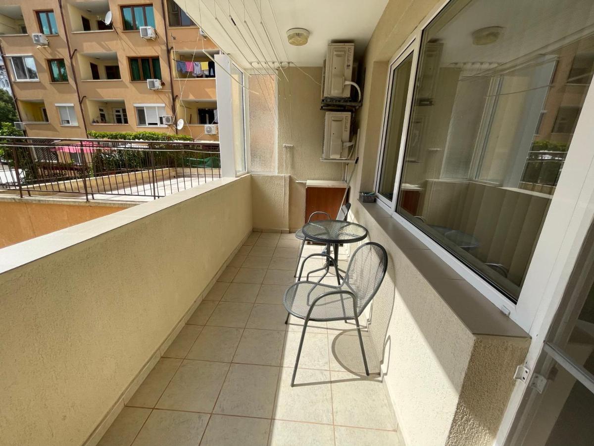 Apartment George Burgas City Exterior foto